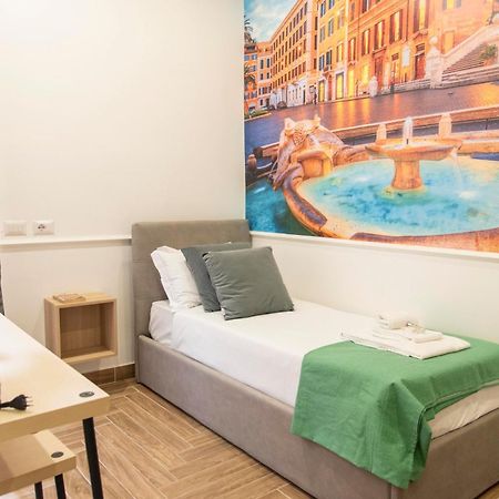 Susy'S Guest House - Room Spagna Rome Extérieur photo