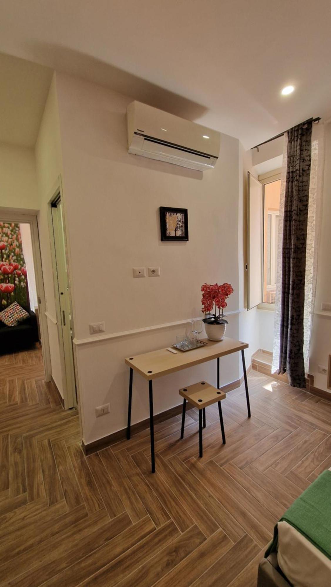 Susy'S Guest House - Room Spagna Rome Extérieur photo