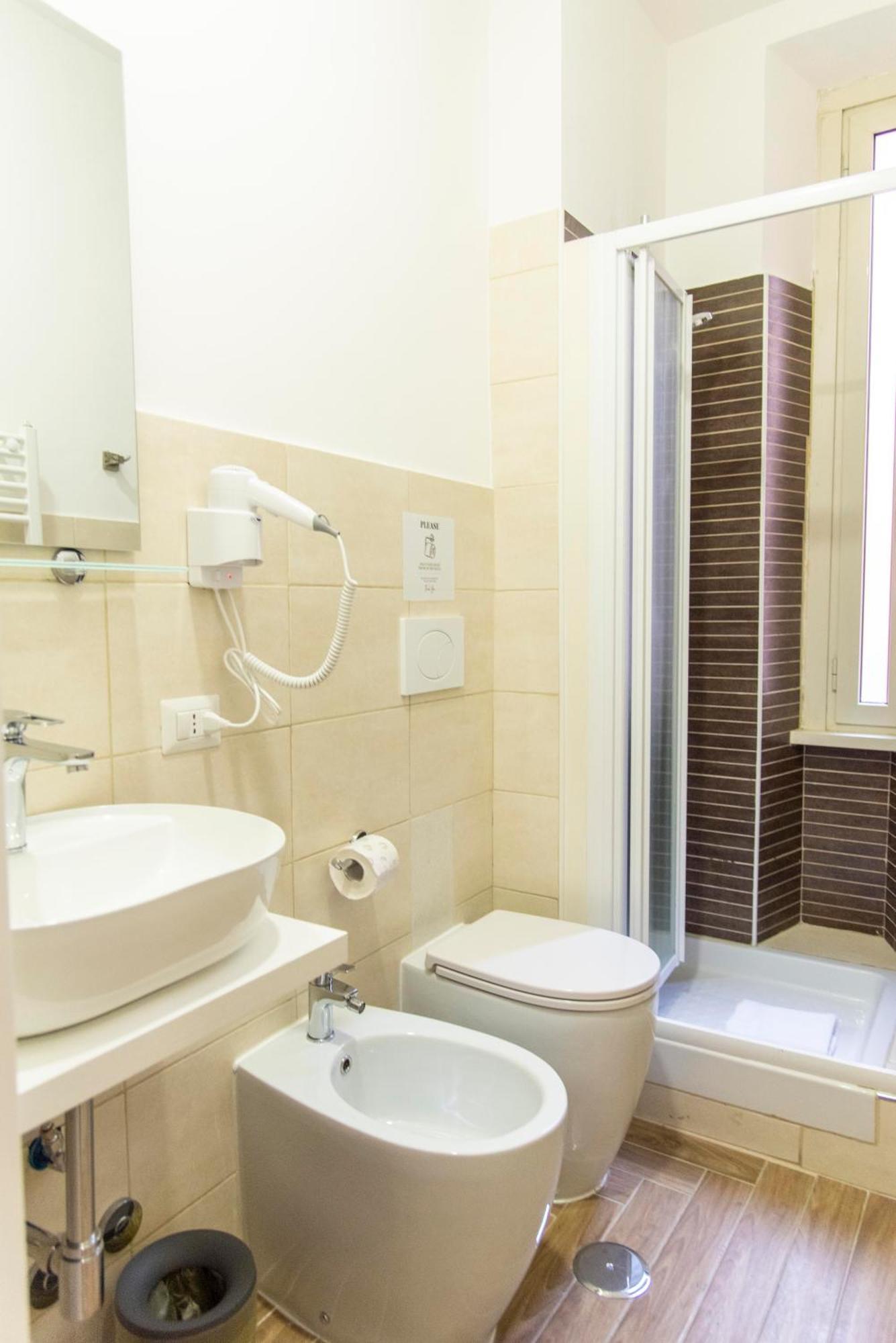 Susy'S Guest House - Room Spagna Rome Extérieur photo