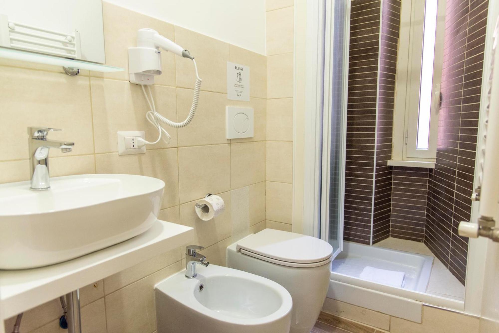 Susy'S Guest House - Room Spagna Rome Extérieur photo